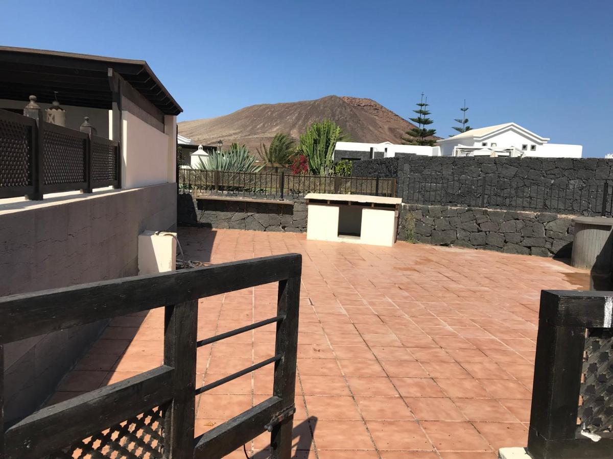 Villa Tania - Villa Independiente Con Piscina Privada Playa Blanca  Exterior photo